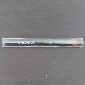 Natasha Denona eyeshadow brush